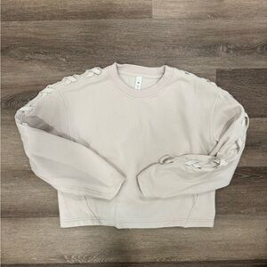 Lululemon sweatshirt